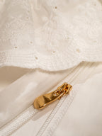 Hidden gold zipper closure on the Chantilly Egyptian cotton duvet cover
